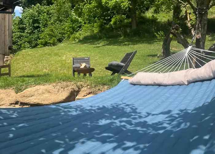 Kuenstlerstubn * Hartneidstein